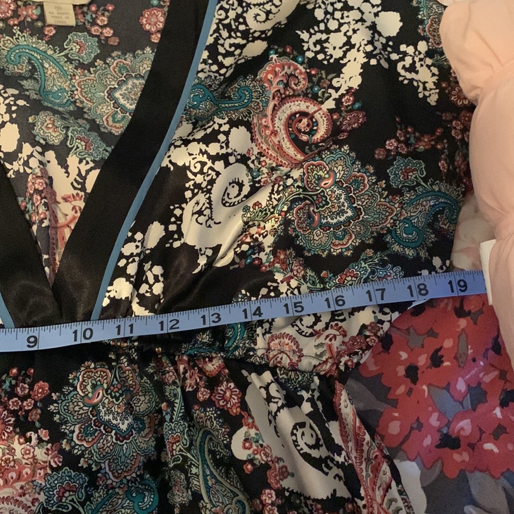 Paisley “Asian” inspired dress. - Picture 5 of 6